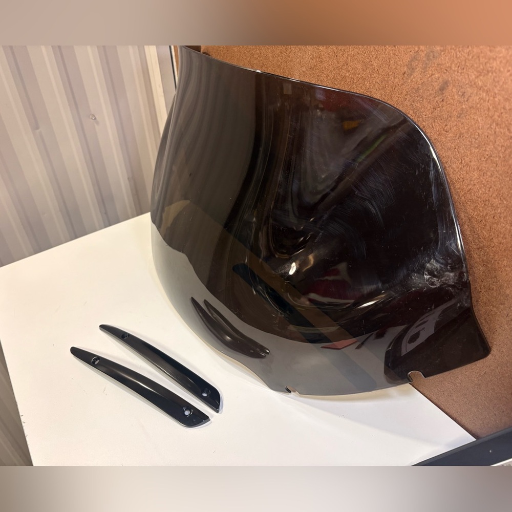 Motorcycle Windshield with Mounting Brackets - Picture 5 of 5